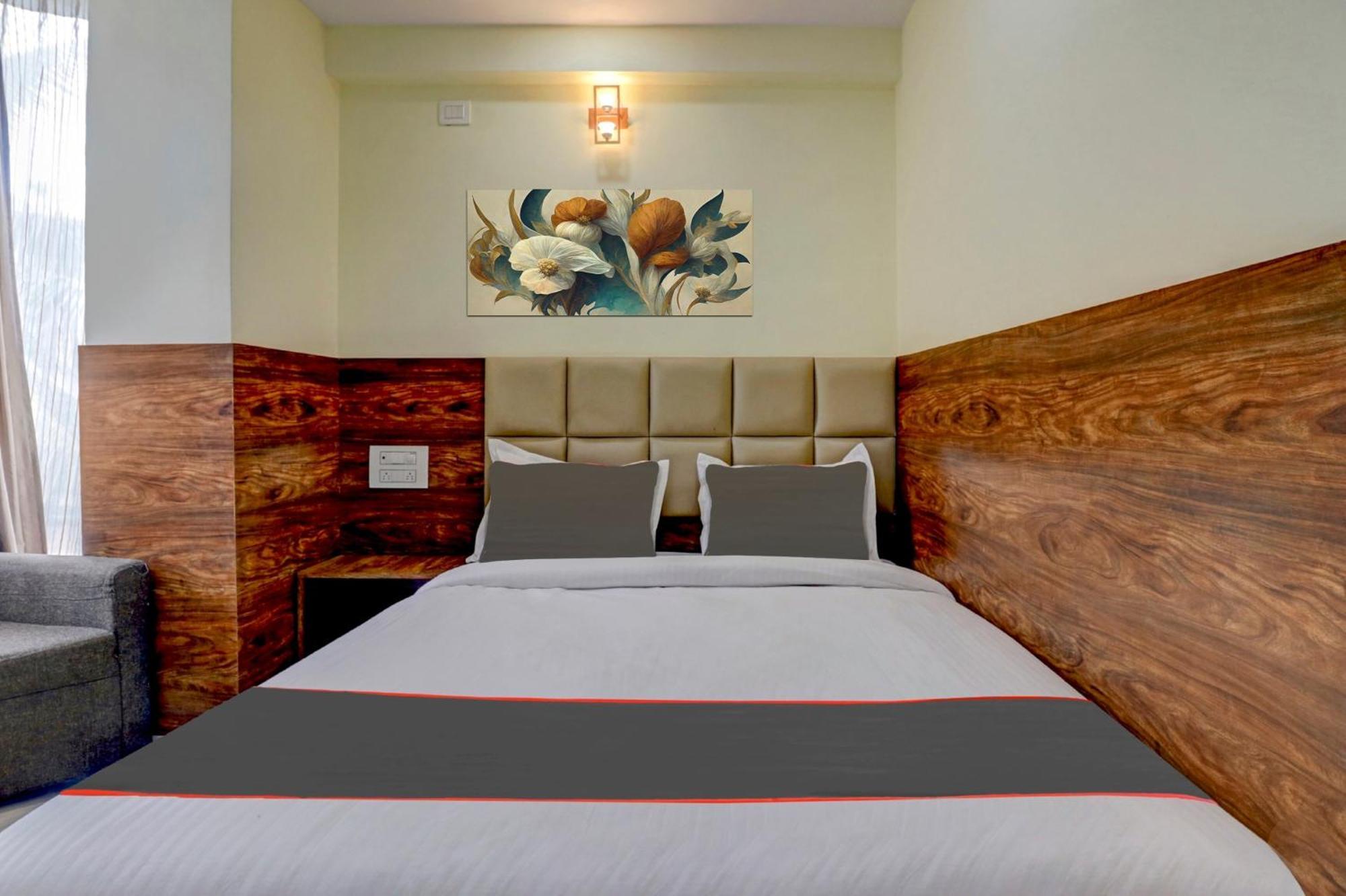 Collection O Karthika Residency Hotel Бангалор Екстериор снимка
