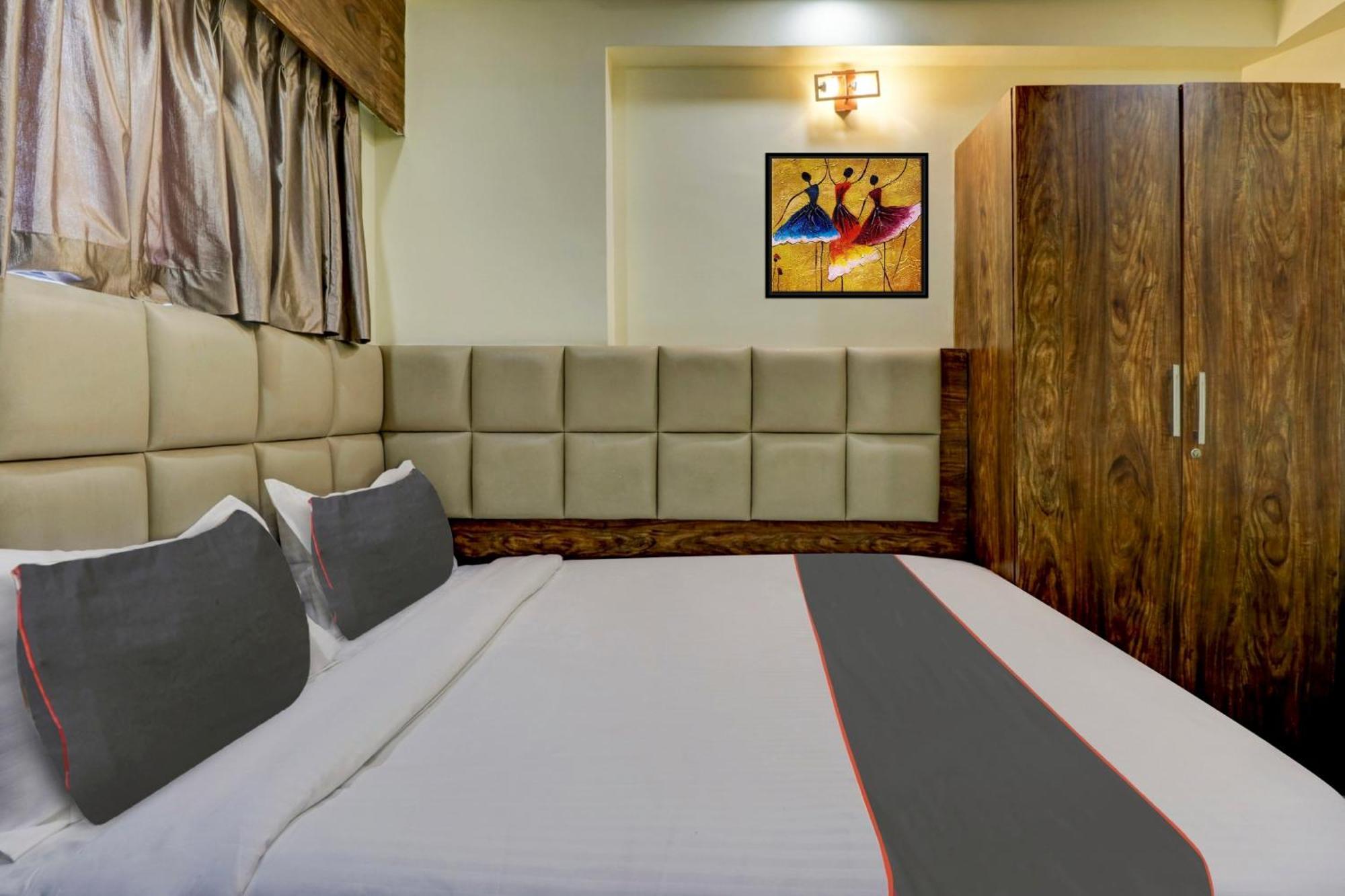 Collection O Karthika Residency Hotel Бангалор Екстериор снимка